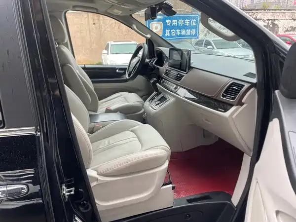 Maxus G10 2018