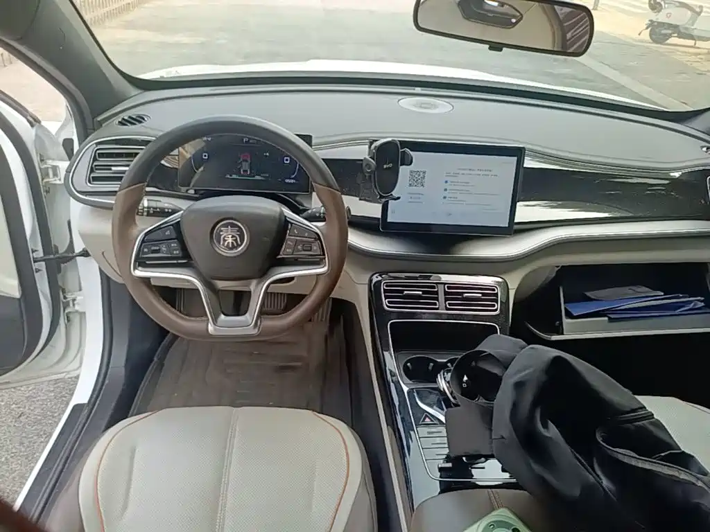 BYD Qin PLUS 2024 — фото 10