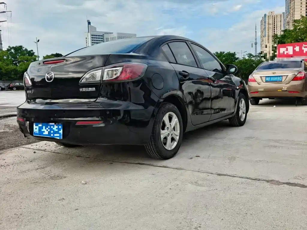 Mazda 3 Xingcheng 2015