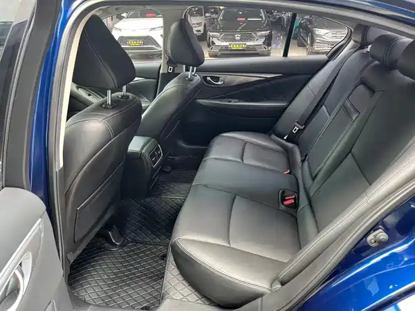 Infiniti Q50L 2018