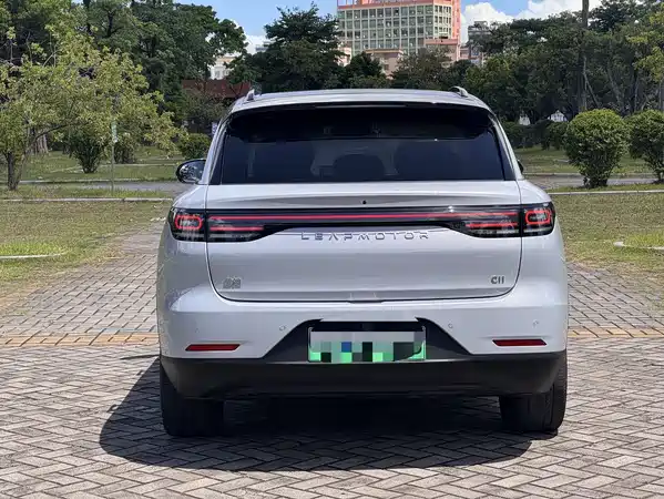 Leapmotor C11 2025