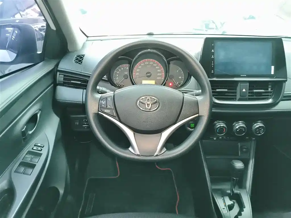 Toyota Vios 2023 — фото 11
