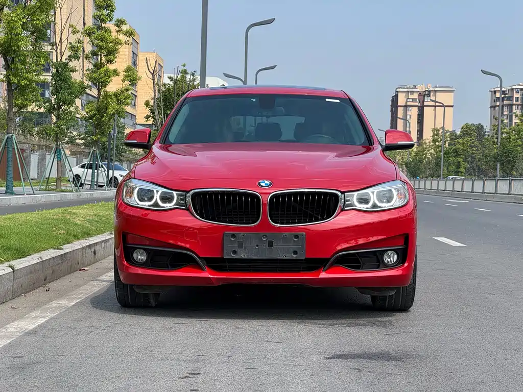 BMW 3 Series GT 2015 — фото 2
