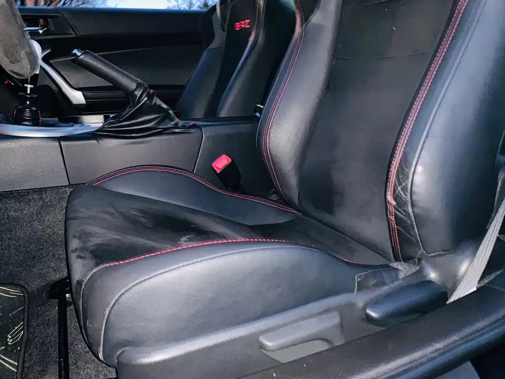 Subaru BRZ 2017 — фото 18