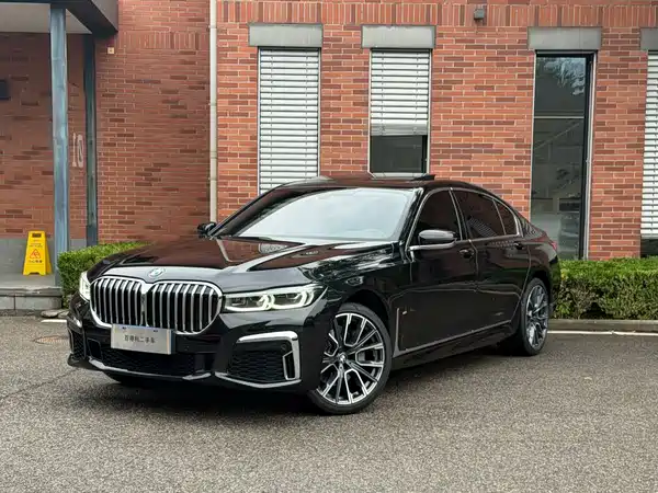 BMW 7 Series 2021