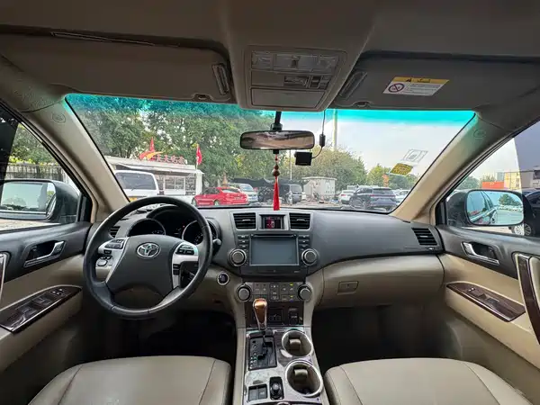 Toyota Highlander 2014