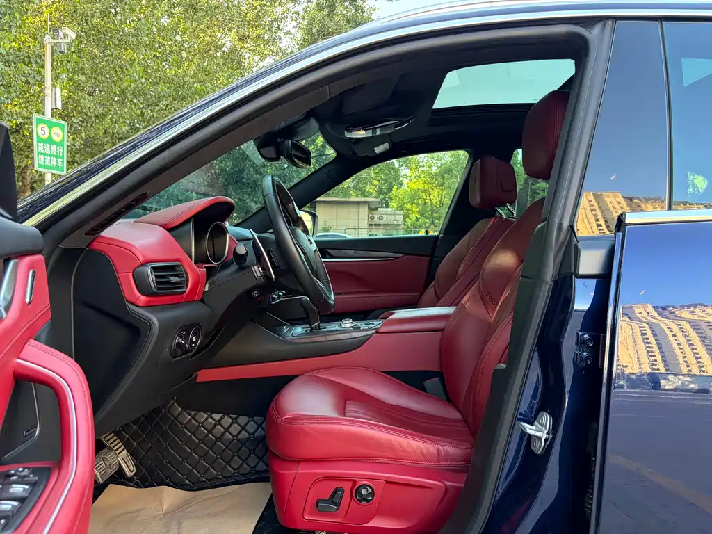 Maserati Levante 2017