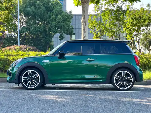 MINI 2021