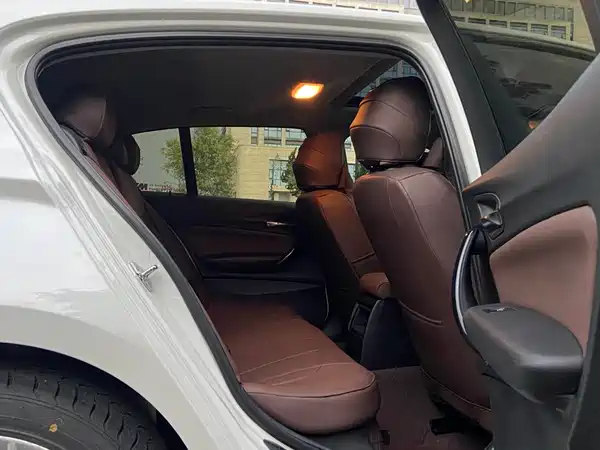 BMW 1 Series 2012