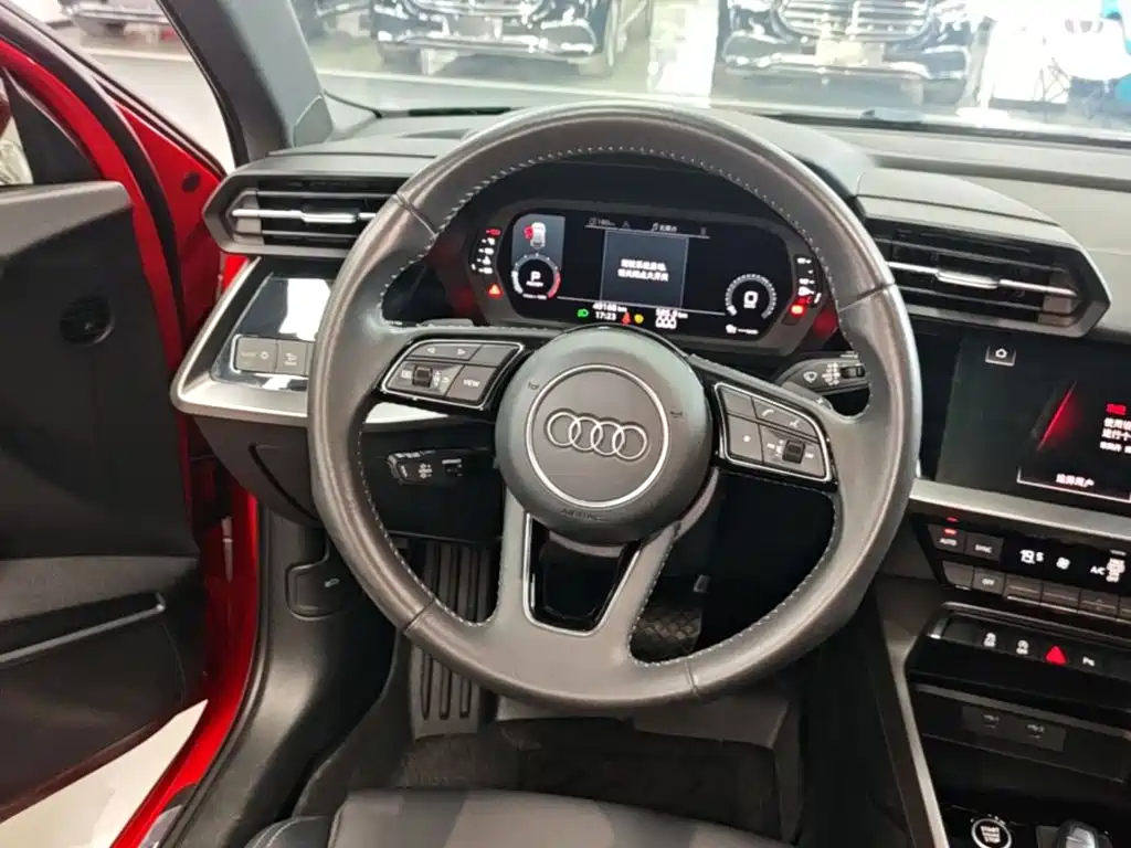 Audi A3 2021 — фото 11