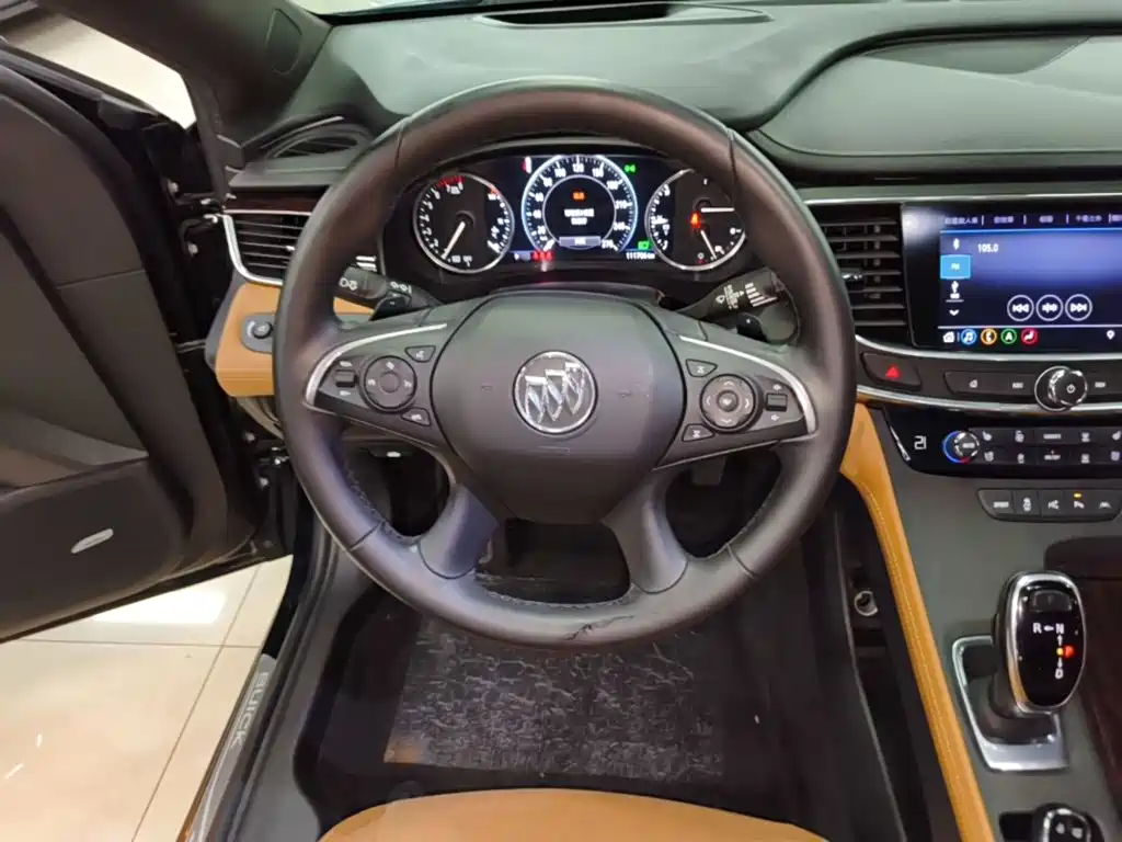 Buick LaCrosse 2019 — фото 11