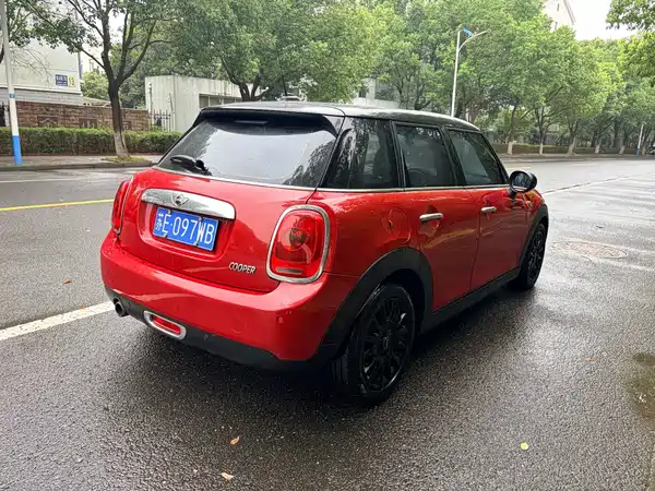 MINI 2017