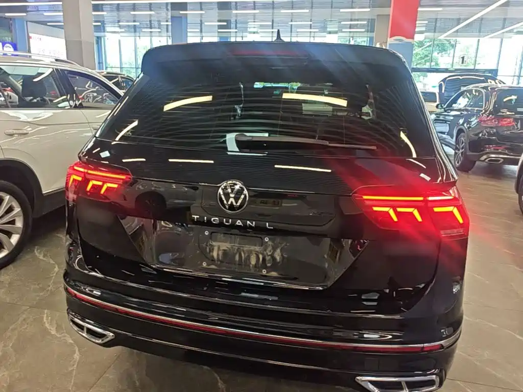 Volkswagen Tiguan L 2024