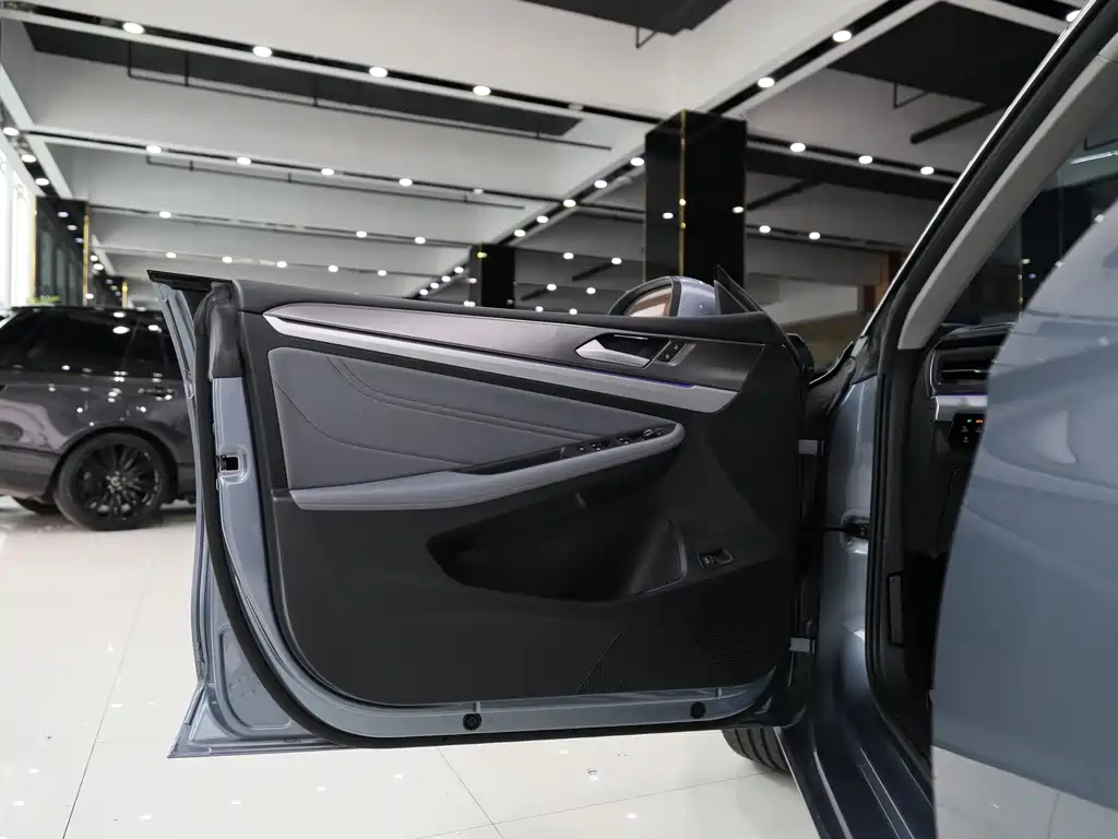 Volkswagen Lamando 2023