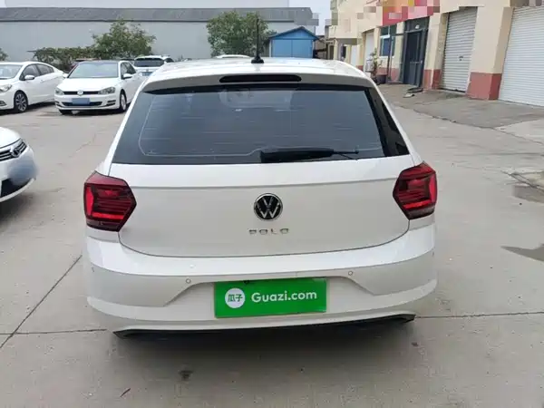 Volkswagen Polo 2021