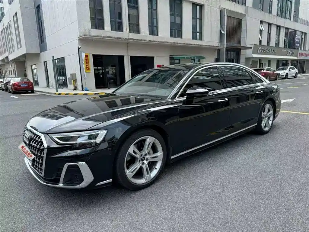 Audi A8 2023