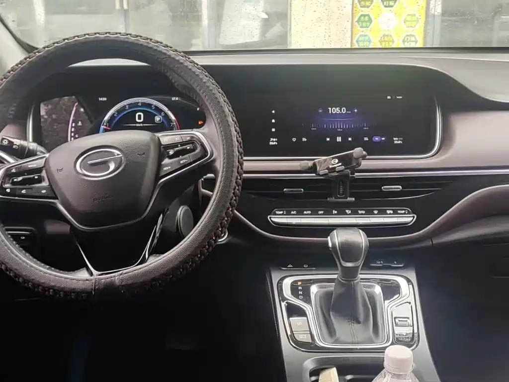 GAC Trumpchi M6 2022 — фото 9