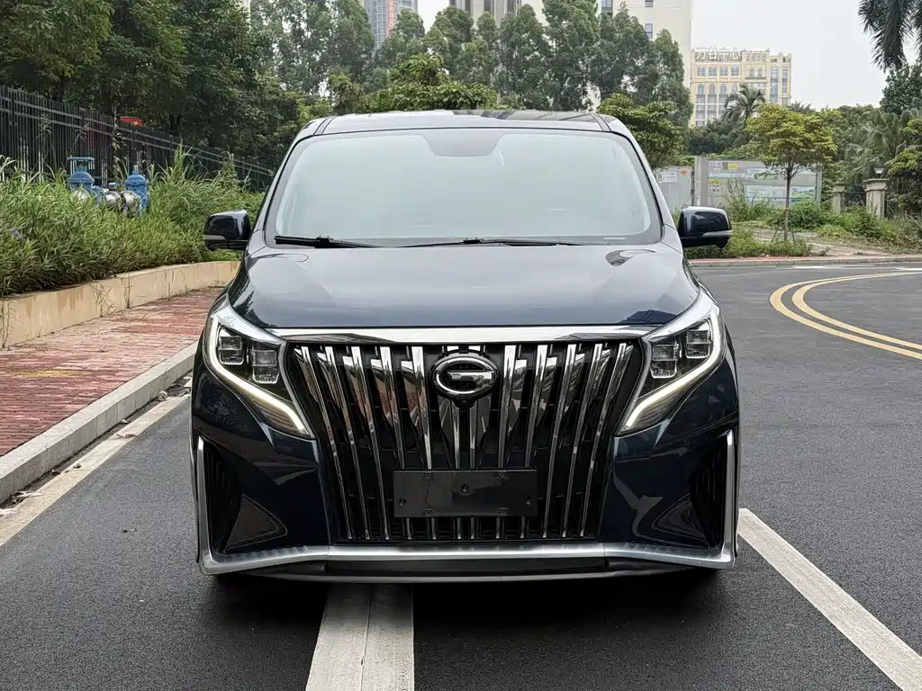 GAC Motor Trumpchi M8 2021 — фото 2