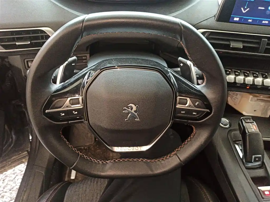 Peugeot 5008 2018 — фото 3