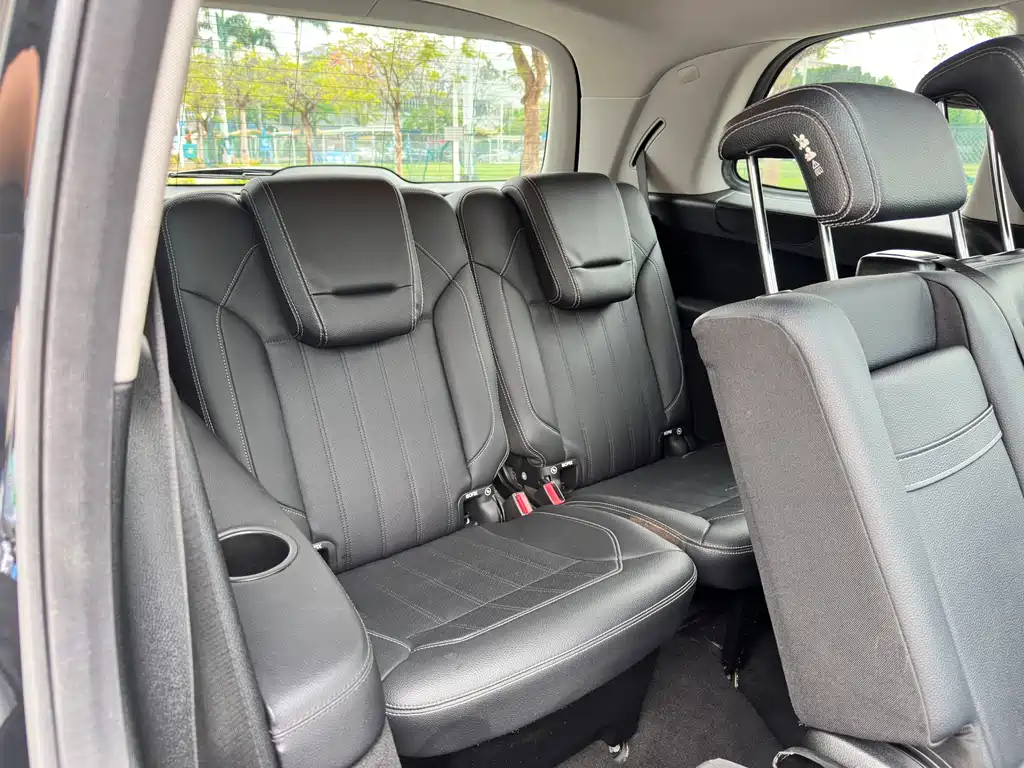 Mercedes-Benz GL-Class 2015 — фото 12