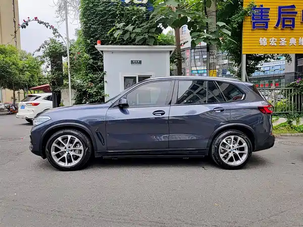 BMW X5 2020
