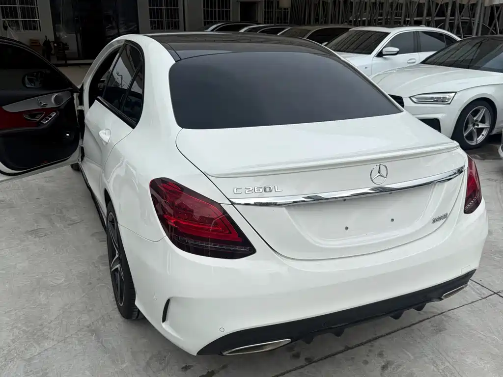 Mercedes-Benz C-Class 2020 — фото 10