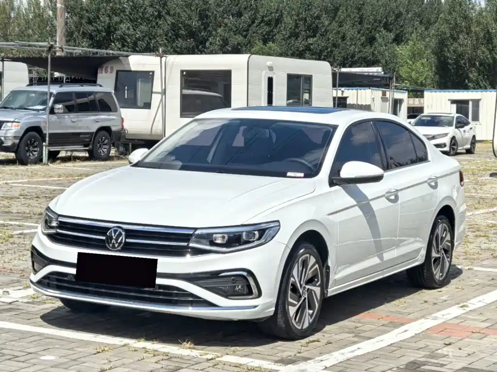 Volkswagen Bora 2023