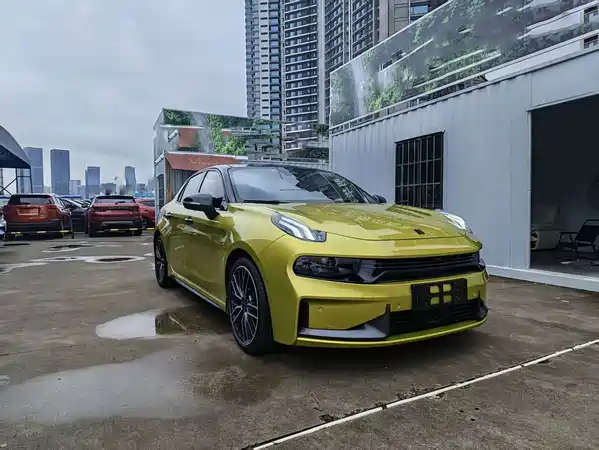 Lynk & Co 03 2019