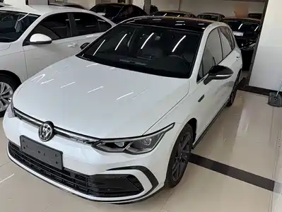 Volkswagen Golf 2023