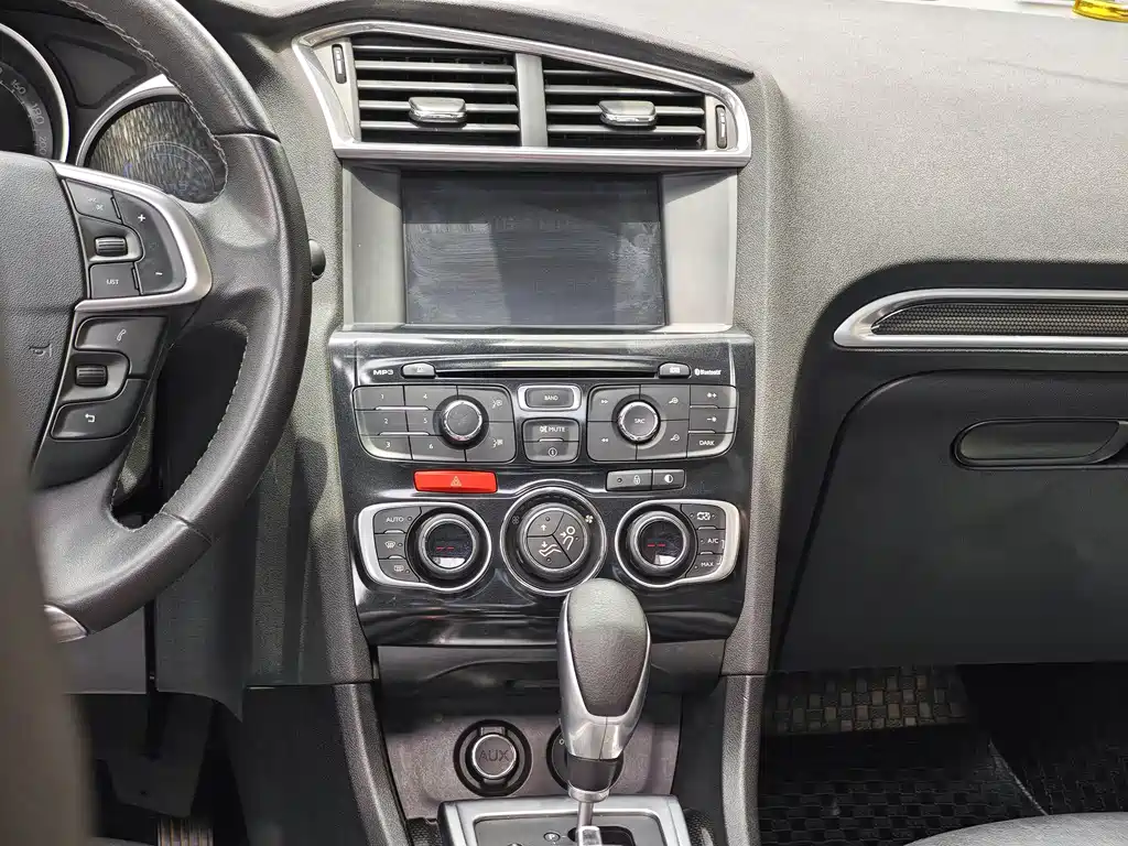 Citroen C4L 2014 — фото 12