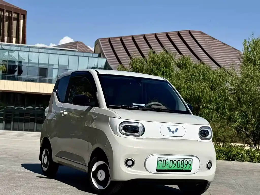 Wuling Hongguang MINIEV 2025