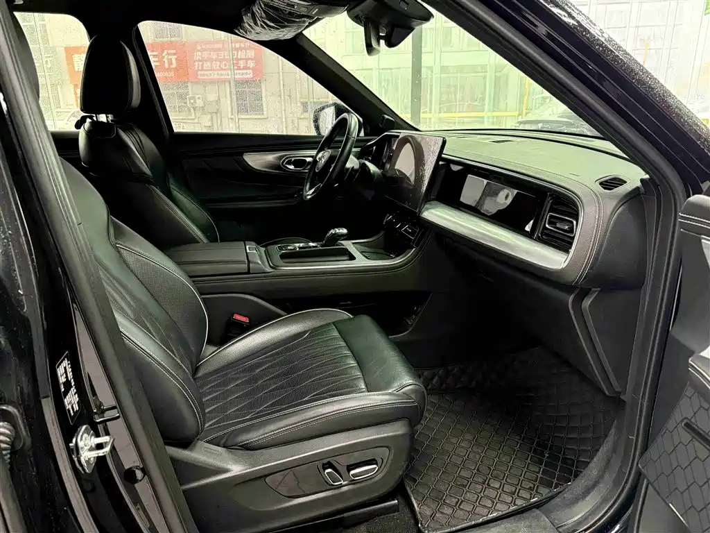GAC Motor Trumpchi GS8 2022 — фото 7