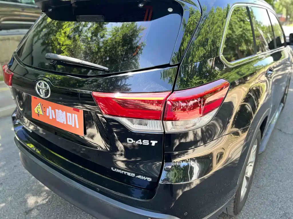Toyota Highlander 2018 — фото 8