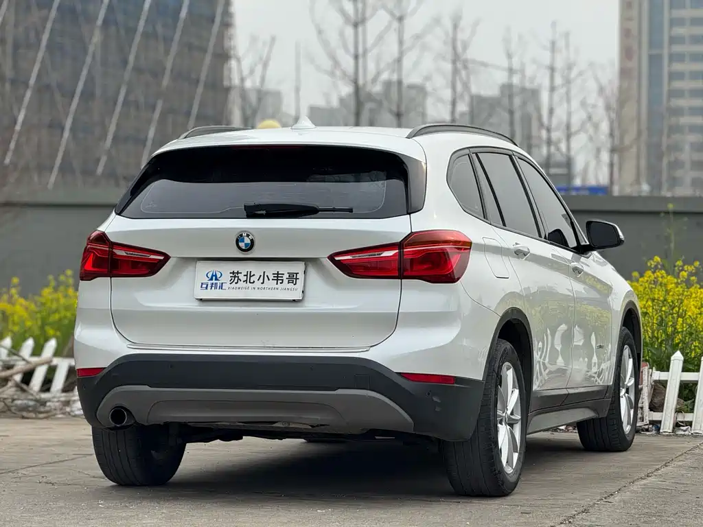BMW X1 2017 — фото 4