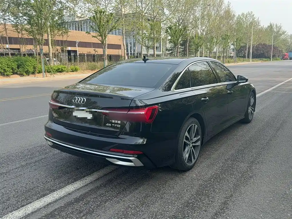 Audi A6L 2019 — фото 6
