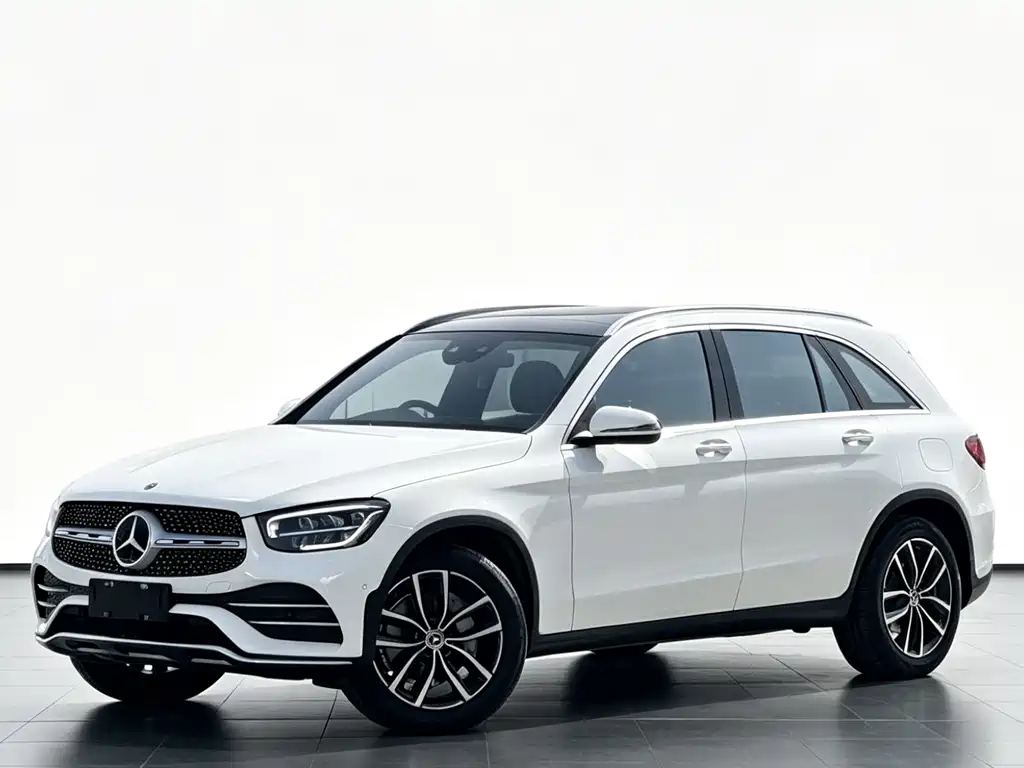Mercedes-Benz GLC 2022 — фото 1
