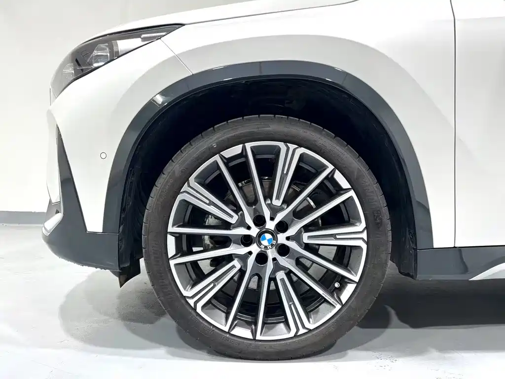 BMW X1 2023 — фото 4