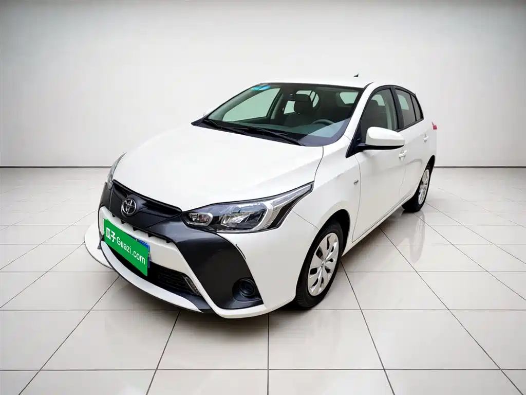 Toyota Yaris L 2016