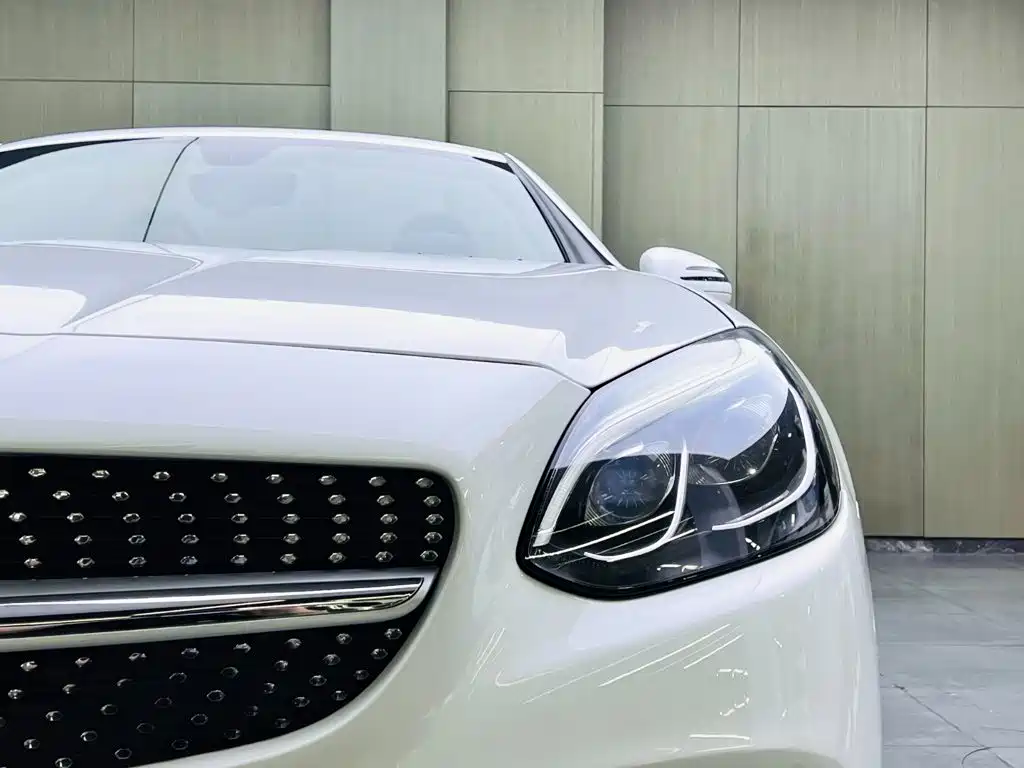 Mercedes-Benz SLC 2017 — фото 7
