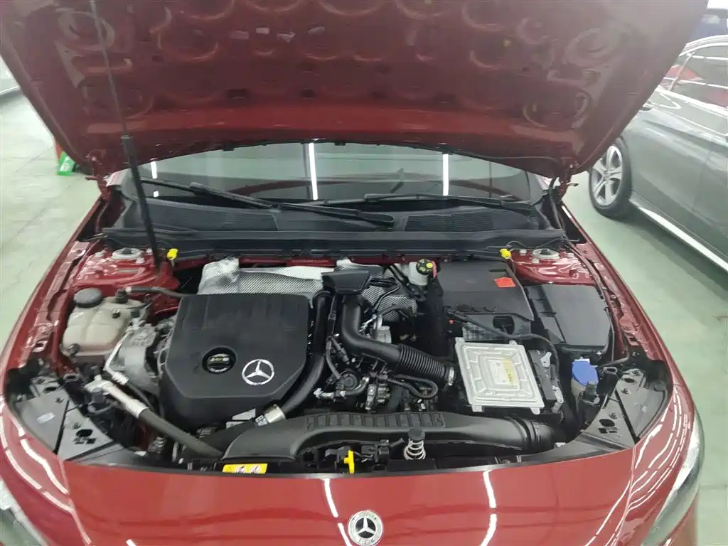 Mercedes-Benz A-Class 2022 — фото 16