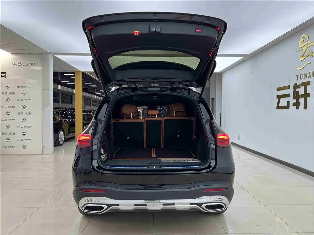 Mercedes-Benz GLC 2023 — фото 19