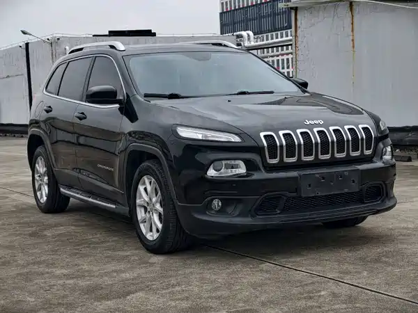 Jeep Cherokee 2016