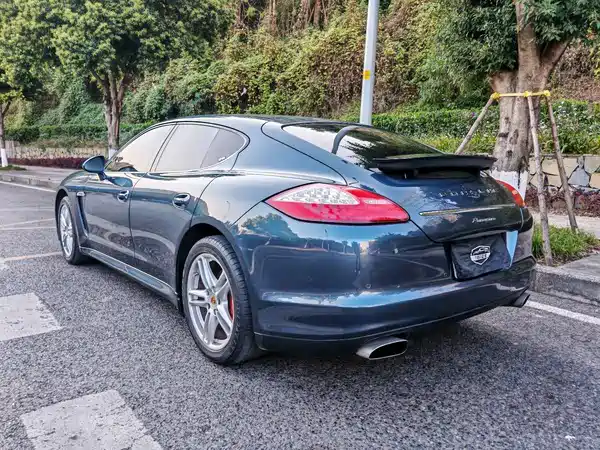 Porsche Panamera 2010