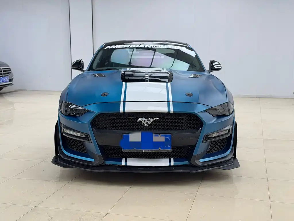 Ford Mustang 2019 — фото 5