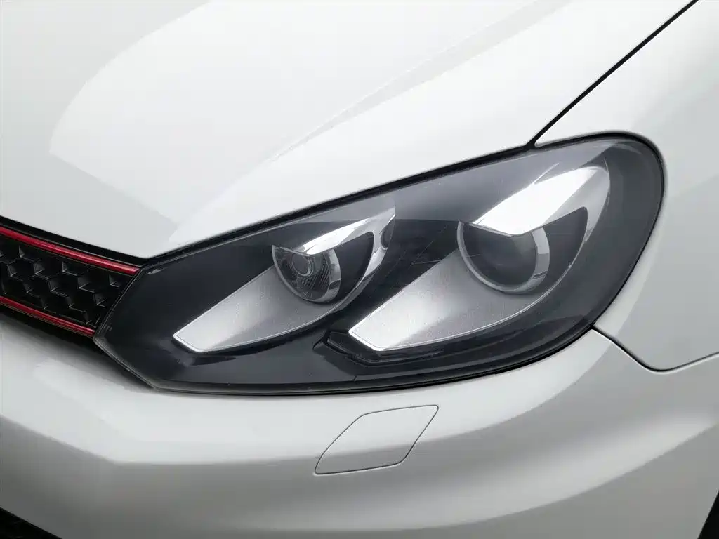 Volkswagen Golf GTI 2012