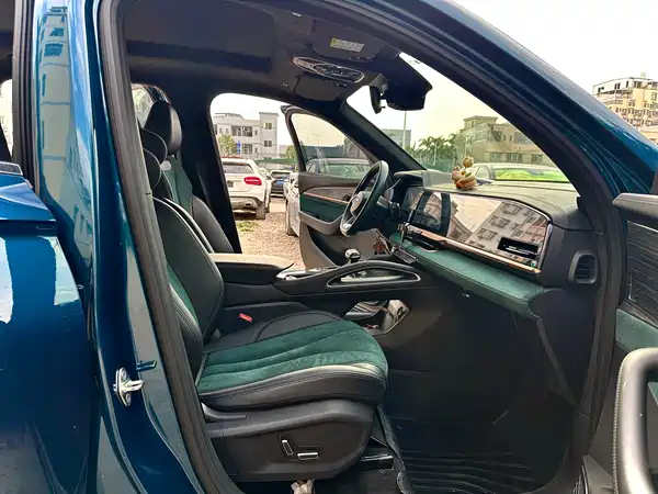 Geely Xingyue L 2021