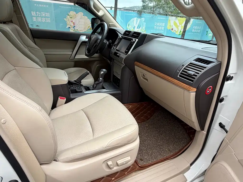 Toyota Prado 2018 — фото 12