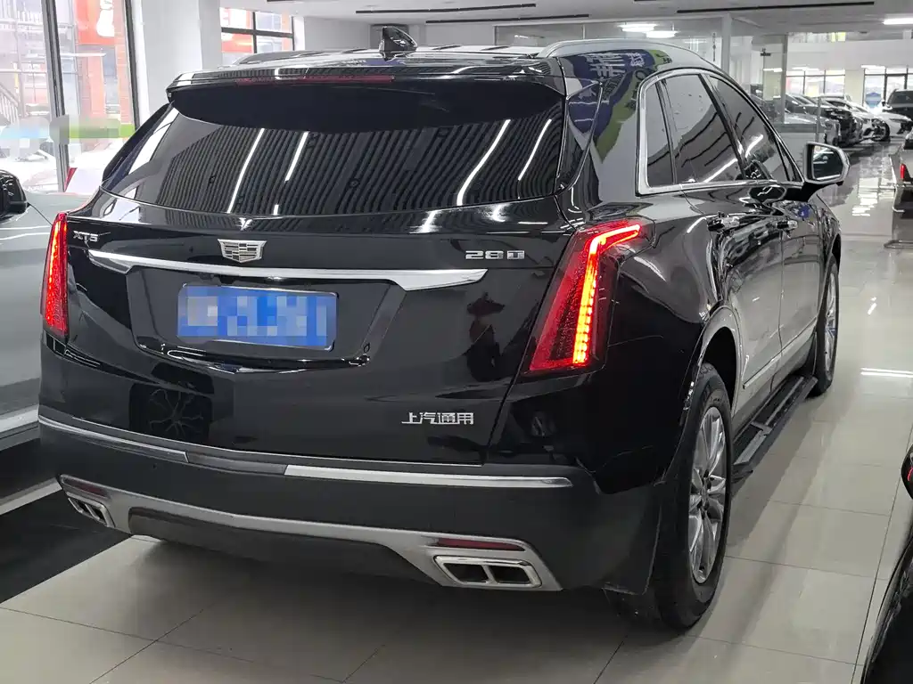Cadillac XT5 2022 — фото 17