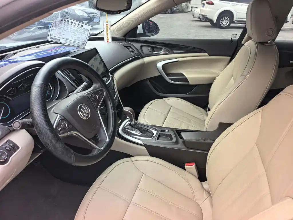 Buick Regal 2016 — фото 19