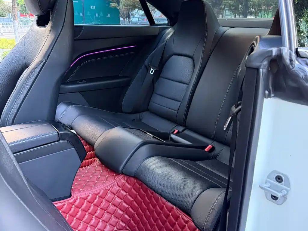 Mercedes-Benz E-Class 2017 — фото 13
